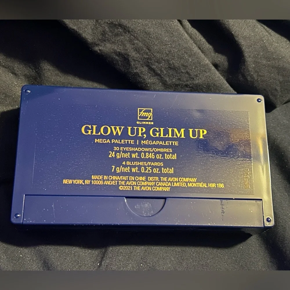 Glow up, glim up mega makeup palette- FMG - Picture 6 of 9